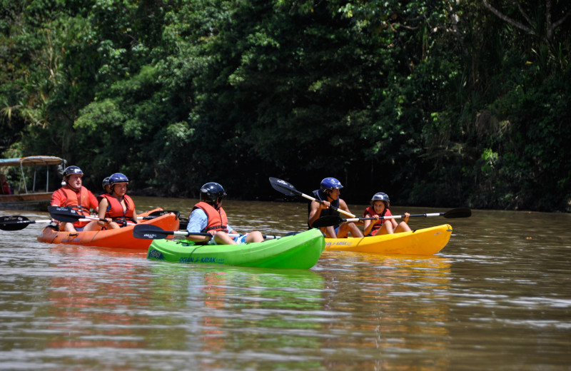 Kayaking at Casa Del Suizo and Sacha lodge.