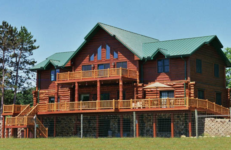 Exterior view of Deer Haven Acres.