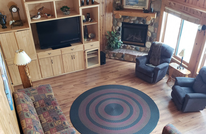 Cabin living room at Edgewood Resort 