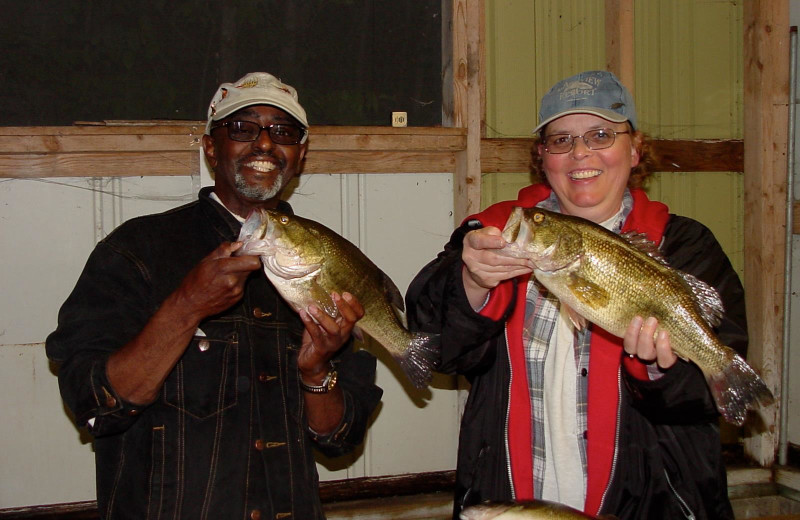 Fishing at Anderson's Starlight Bay Resort.