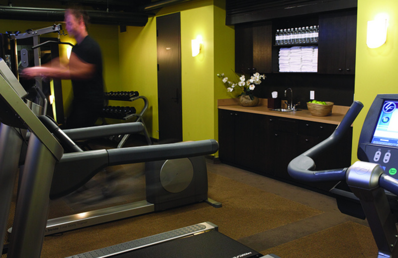 Fitness room at Hotel Dominion 1912.