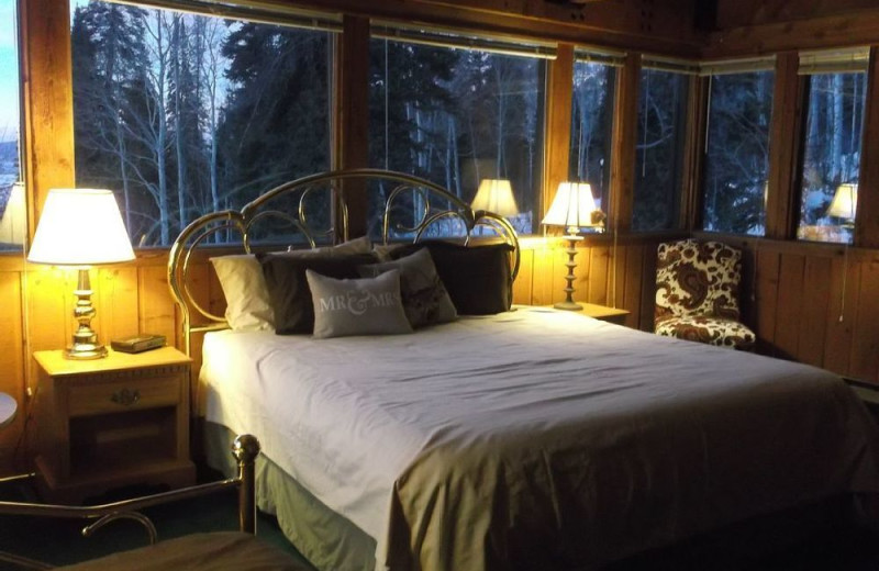 Guest room at Aspen View Lodge.