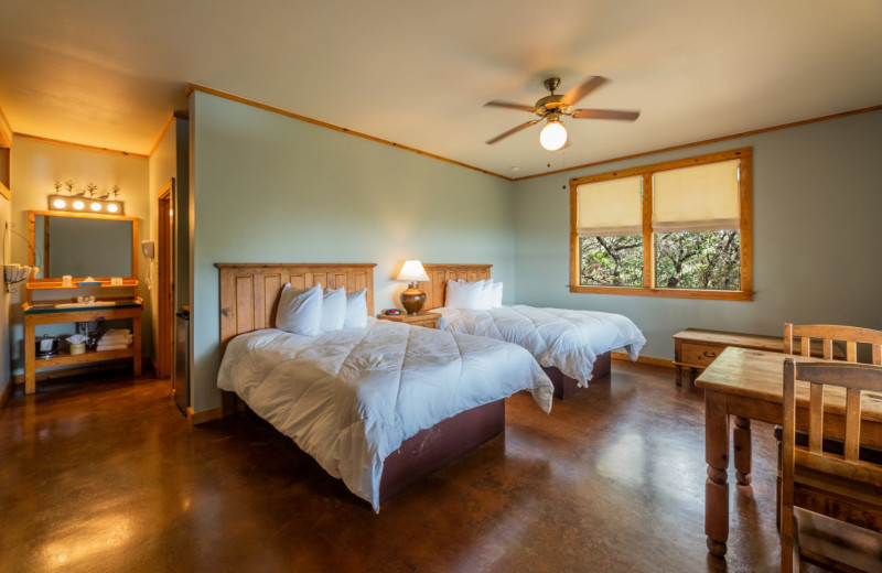 Guest room at Canyon of the Eagles Nature Park