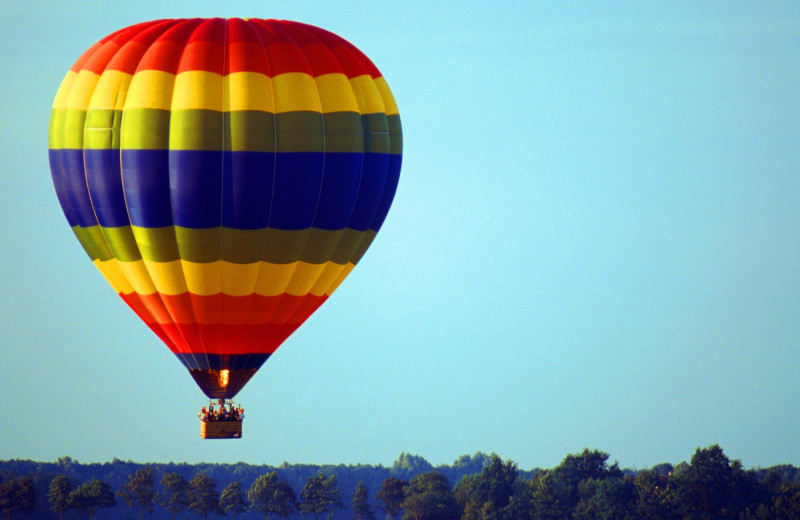 Balloon ride near The Inn on First.