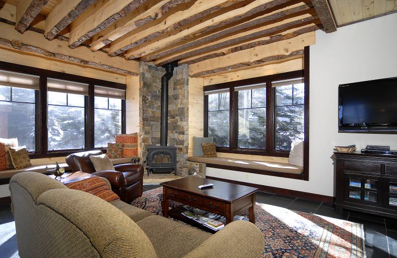 Rental living room at Alpine Getaways.