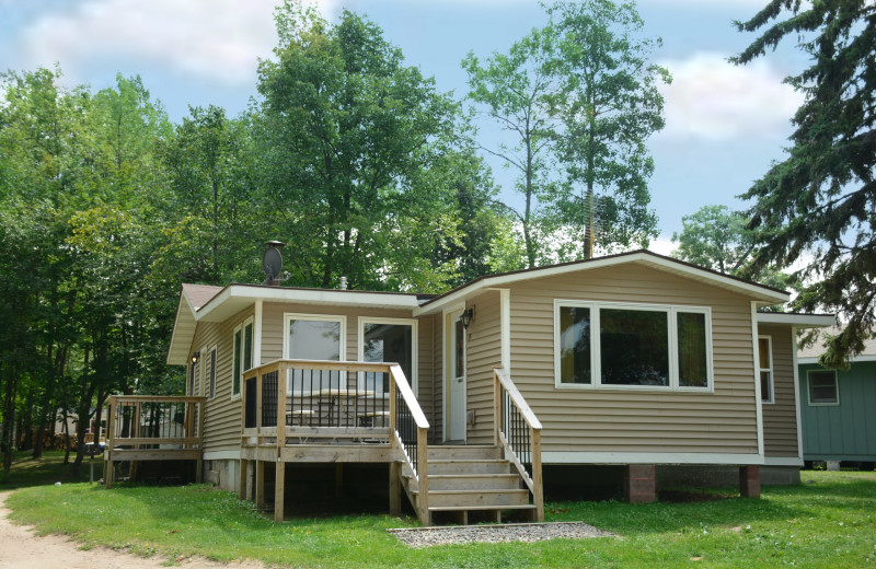 Cabin at Pikedale Resort.