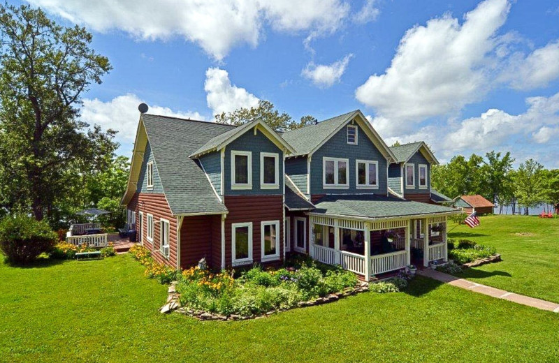 Exterior view of Legacy Lodge.