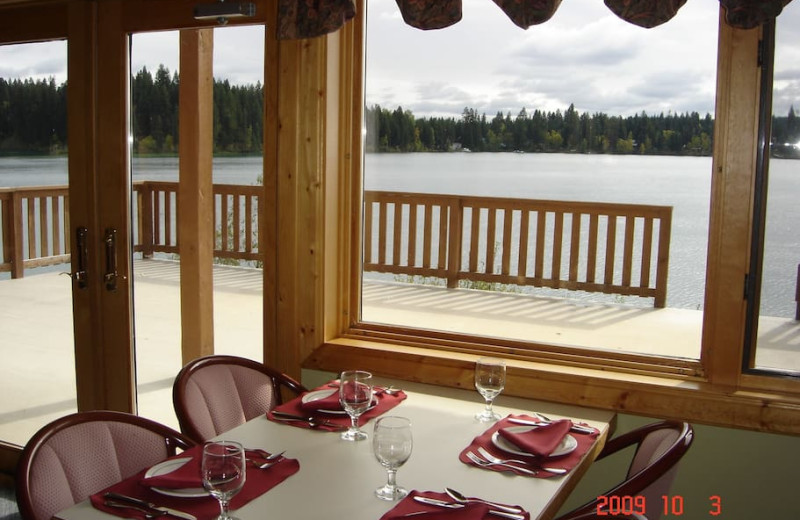 Dining at Tyee Lake Lodge.