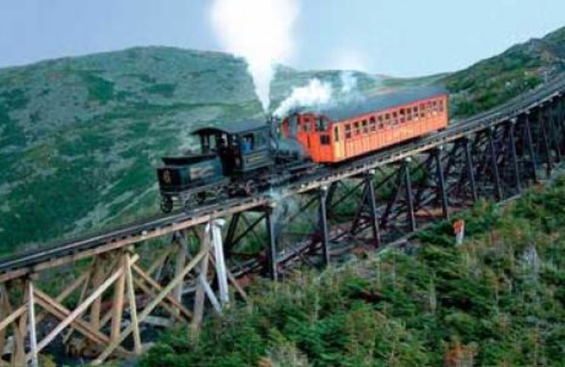 Cog Railway at Cathedral Ledge Resort