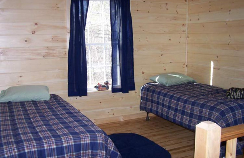 Cabin Bedroom at Sunrise Ridge Guide Service