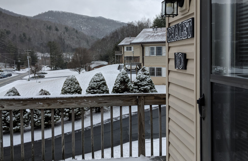 Exterior view of Willow Valley Resort.