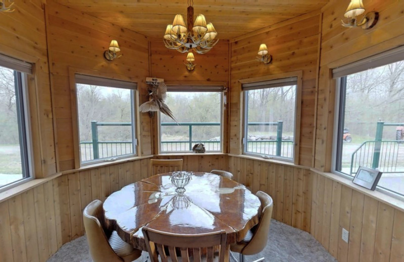 Rental dining room at Minnestay.