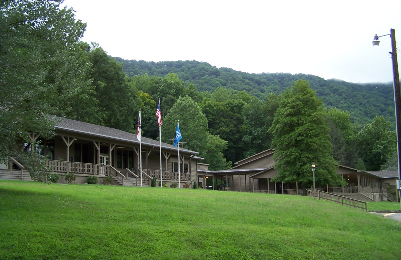 The Grounds at Fontana Village Resort