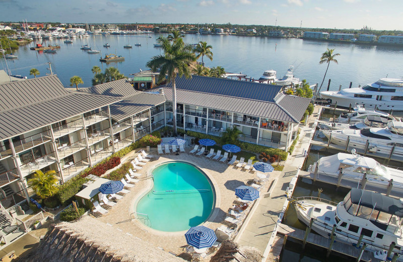 Outdoor pool at Cove Inn on Naples Bay.