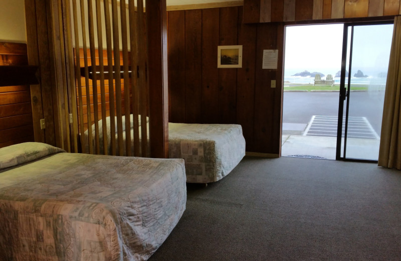 Guest room at Sunset Oceanfront Lodging.