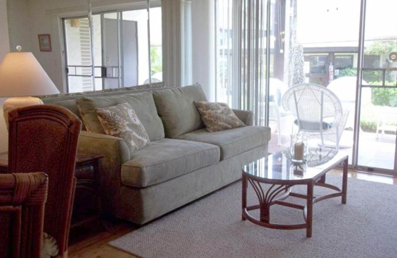 Vacation rental living room at Hale Kamaole Condos.