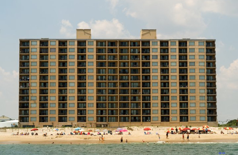 Exterior view of Marigot Beach Suites.