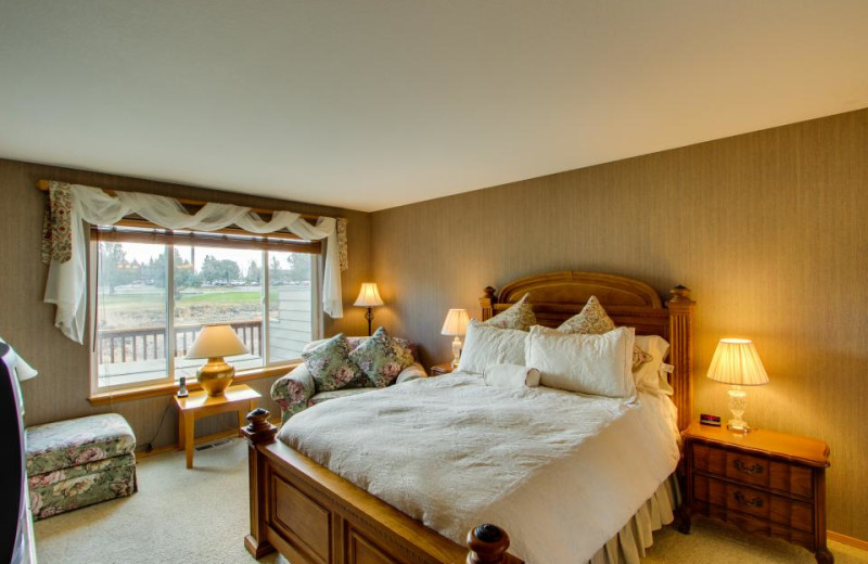 Vacation rental bedroom at Vacasa Rentals Sunriver.