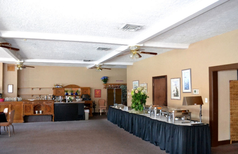 Breakfast room at La Conner Country Inn.
