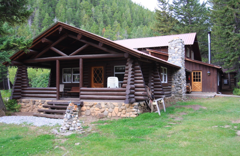 Exterior view of Seven Lazy P Ranch.