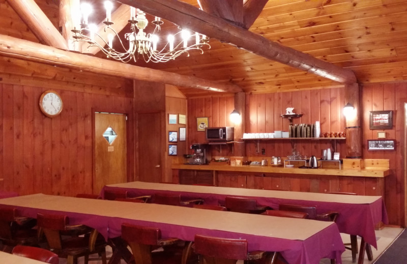 Dining Area at Elvyn Lea Lodge