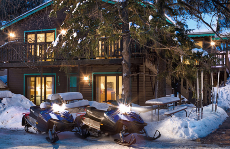 Exterior view of Cragun's Resort and Hotel on Gull Lake.