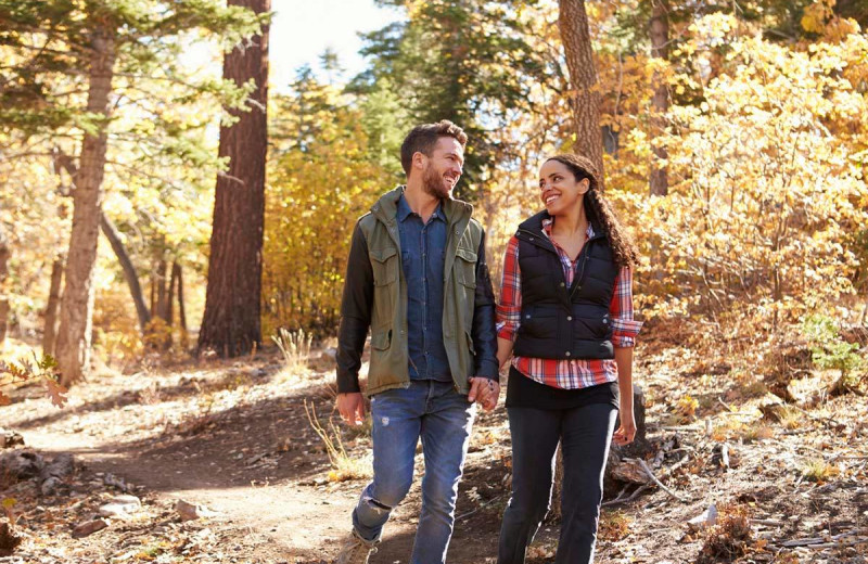 Couple hiking at The Lodge at Woodloch.