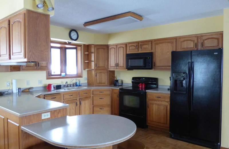 Rental kitchen at Lakes Area Rentals.