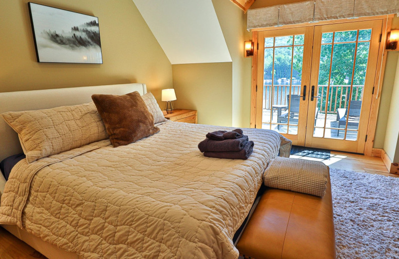 Rental bedroom at Northern Living - Luxurious Vacation Rentals.