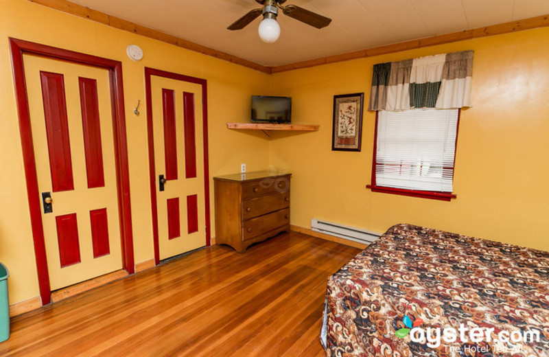 Cabin bedroom at Birchcliff Resort.