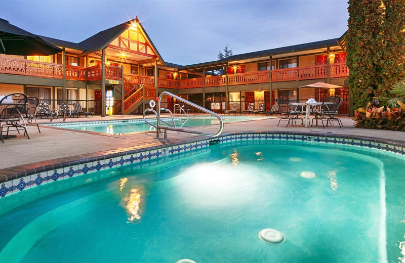 pool at Best western Windsor Inn.