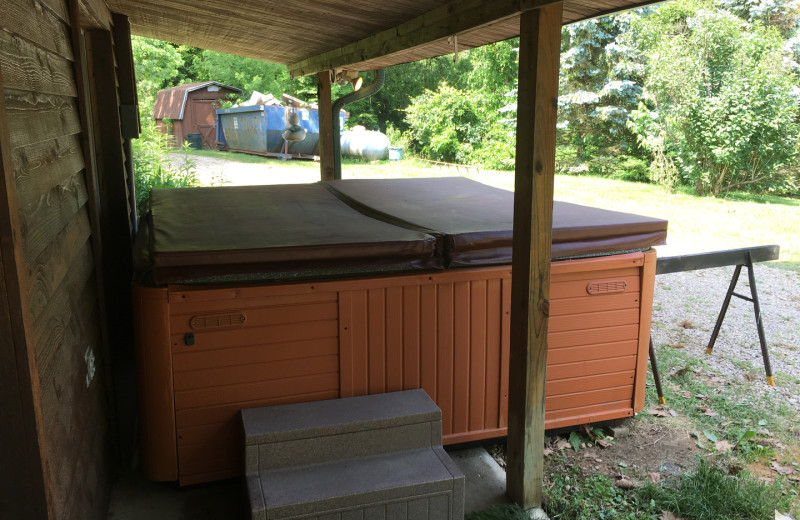 1st Choice Cabin Rentals (Nelsonville, OH) - Resort ...
