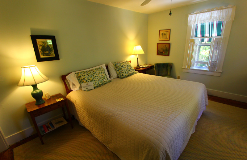 Guest room at Orchard Inn and Cottages.