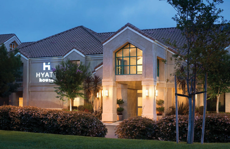 Exterior view of Hyatt House Pleasanton.