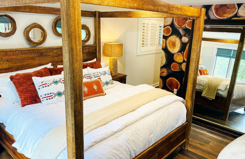 Rental bedroom at Northern Living - Luxurious Vacation Rentals.