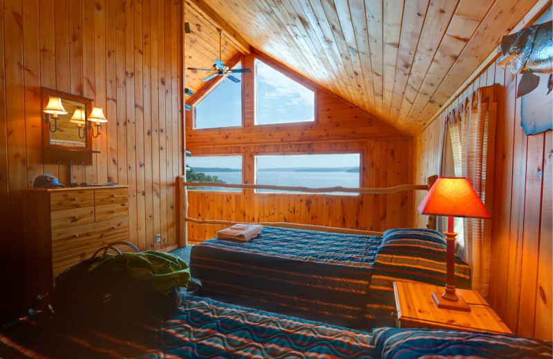 Cabin bedroom at Tetu Island Lodge.