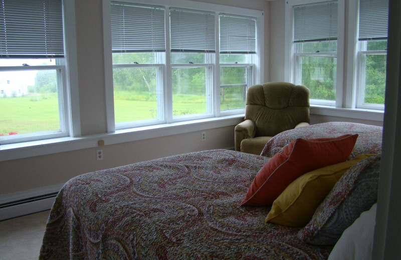 Guest apartment bedroom at Belfast Breeze Inn.