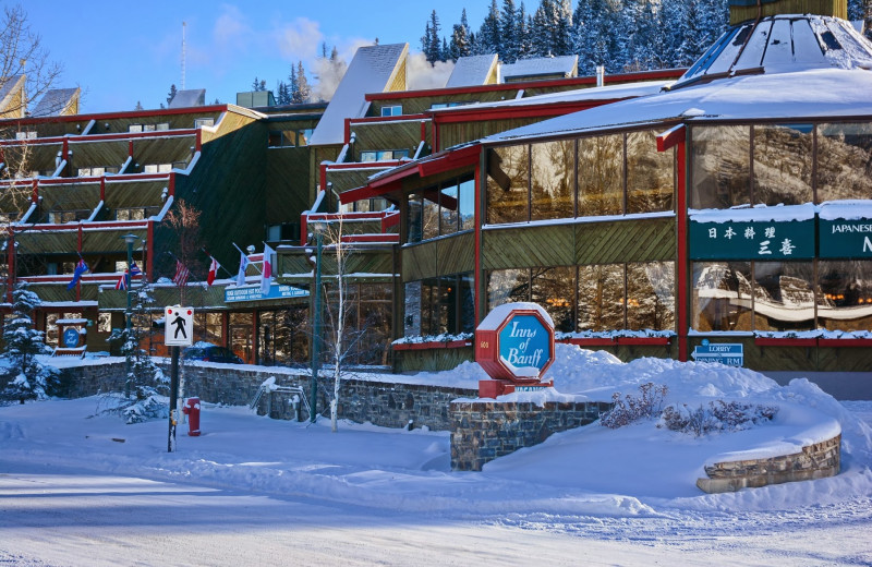 Exterior view of Inns of Banff.