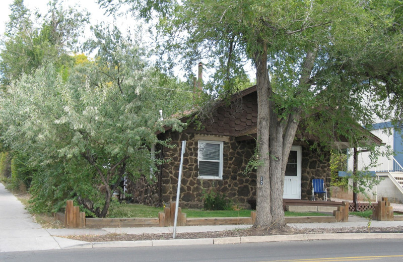 Rental exterior at Comfi Cottages Of Flagstaff.