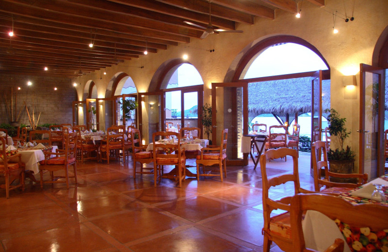 Dining at Costa de Oro Beach Hotel.