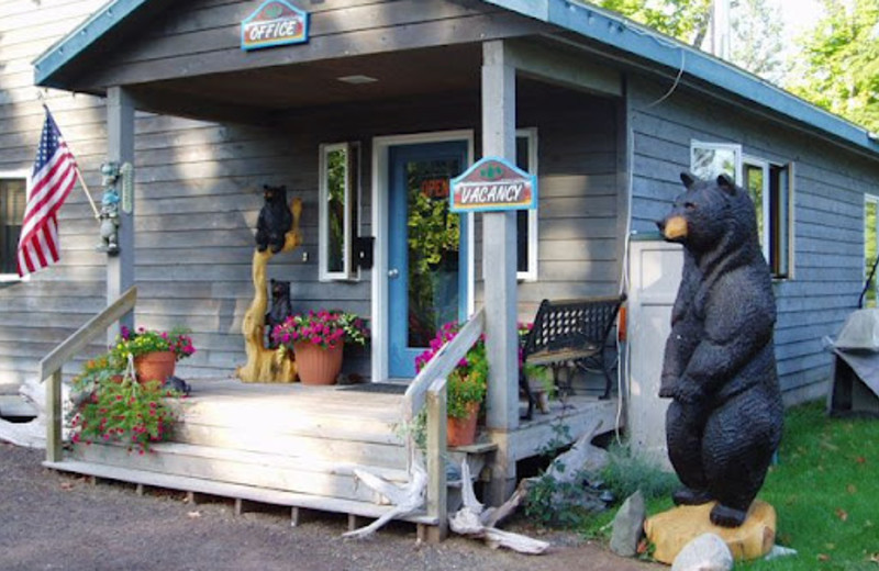 Lodge office at Mountain View Lodges.