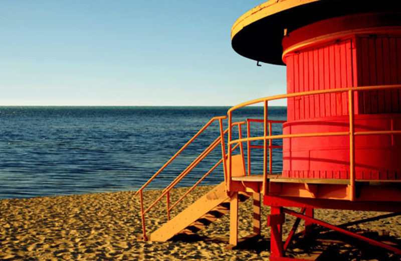 Beaches near Casa Moderna Miami.