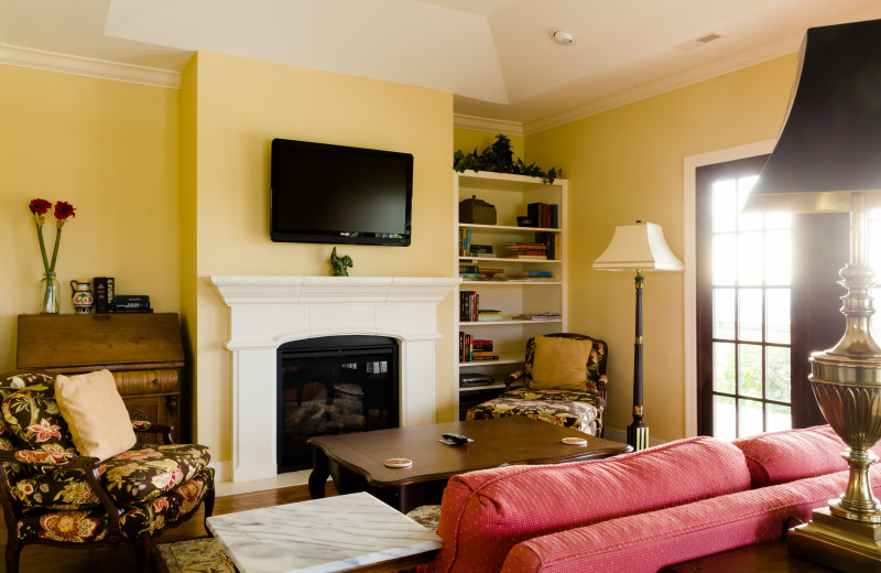 Living room at Chaumette Vineyards