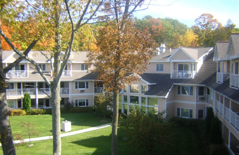 Exterior view of Westwood Shores Waterfront Resort.