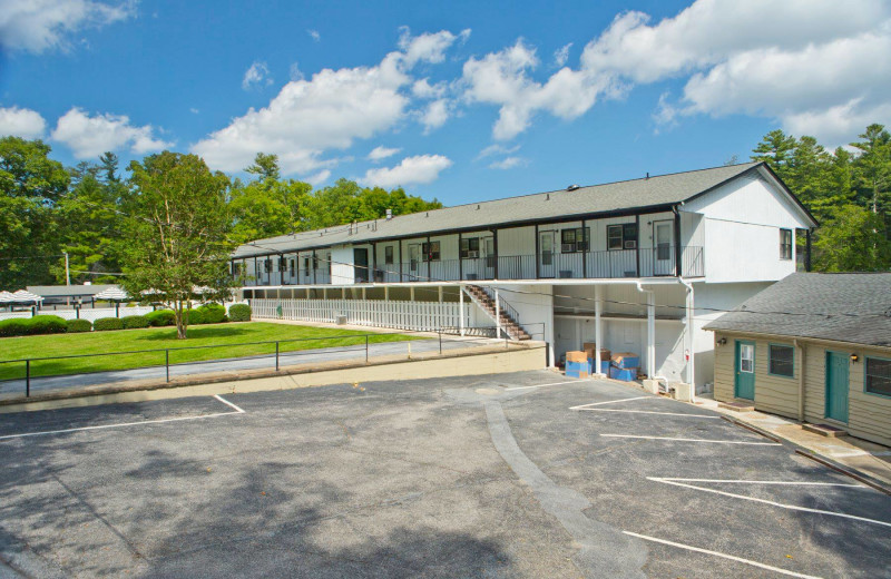 Mill House Lodge (Flat Rock, NC) Resort Reviews