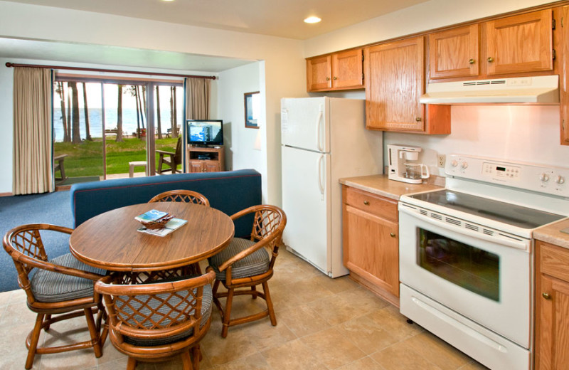 Guest kitchen at The Shallows Resort.