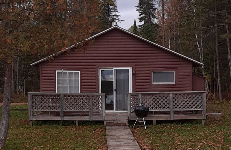 Cabin exterior at Rising Eagle Resort.