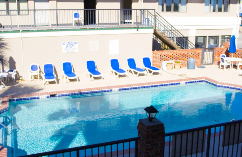 Pool at Windsurfer Hotel.