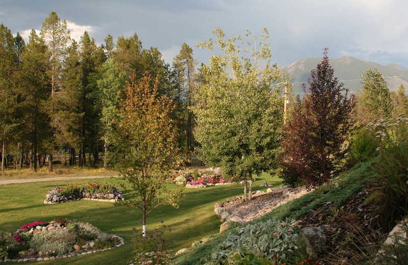 Grounds at Glaciers' Mountain Resort.