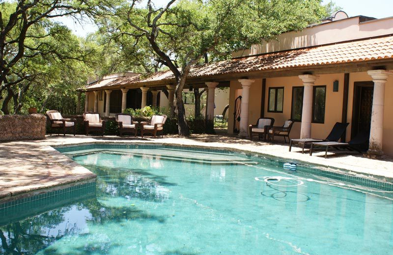 Rental pool at Hill Country Premier Lodging.